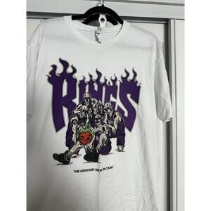 Sacramento Kings The Greatest Show On Court Graphic T Shirt Large